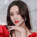 Diễn viên Quỳnh Kool tỏa sáng với làn da căng sáng, mịn màng khiến ai cũng ao ước